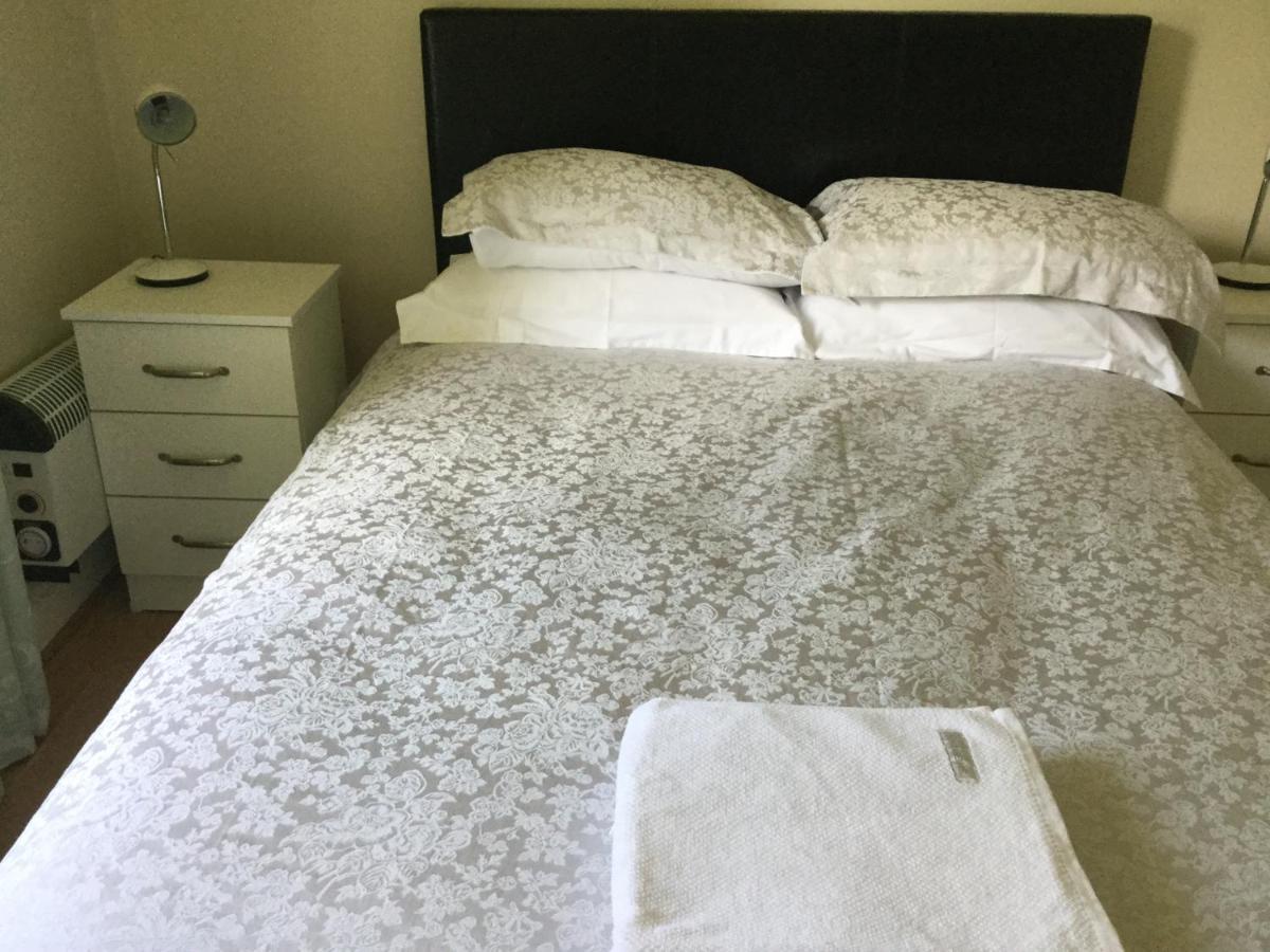 Adare Luxury Riverside Apartment Limerick Junction Eksteriør bilde