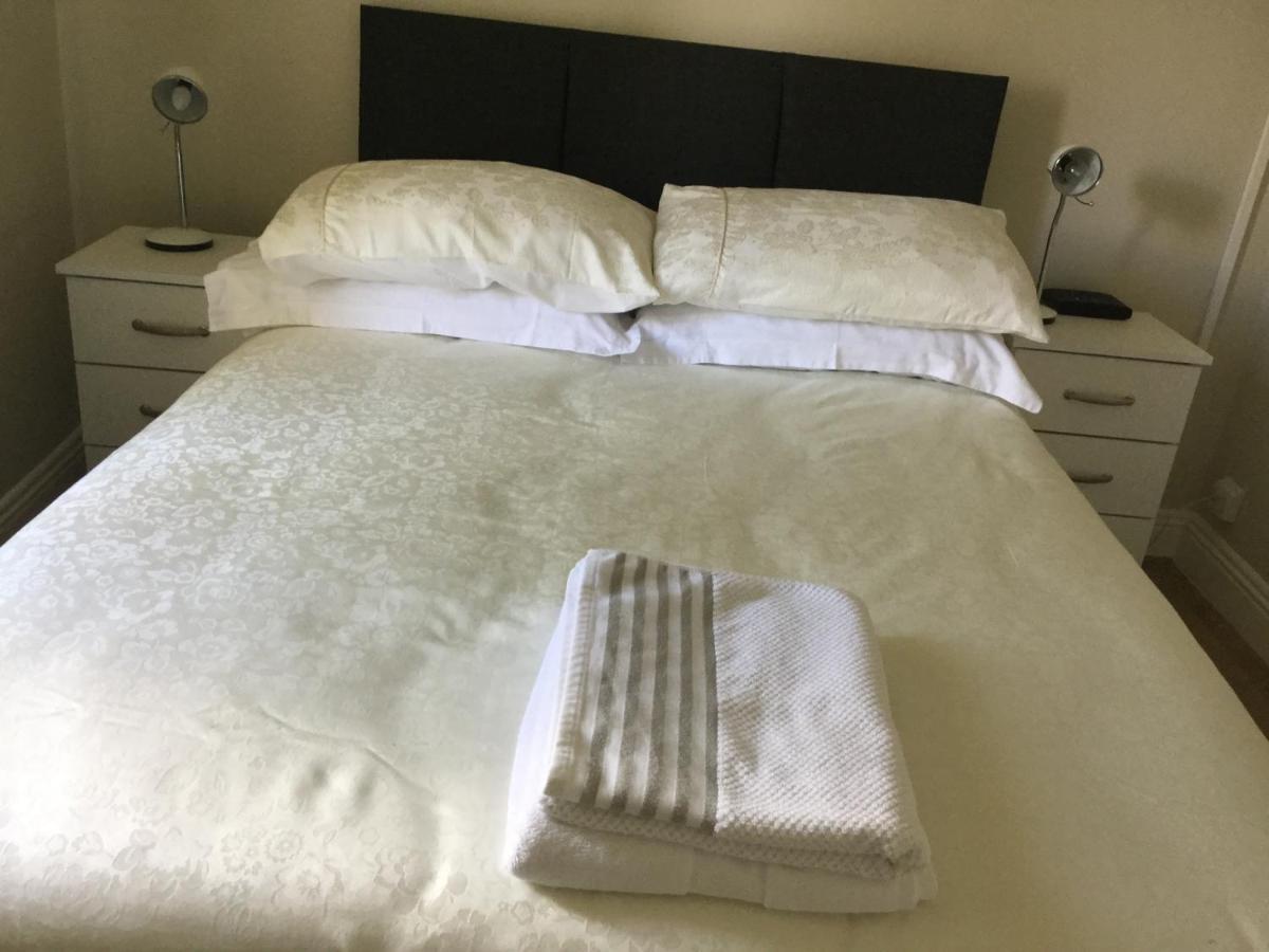 Adare Luxury Riverside Apartment Limerick Junction Eksteriør bilde